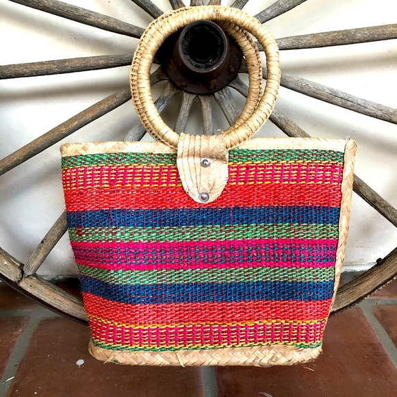 MEXICAN WOVAN BASKET TOTE Colorful Serape Vtg Lg - Picture 2 of 9
